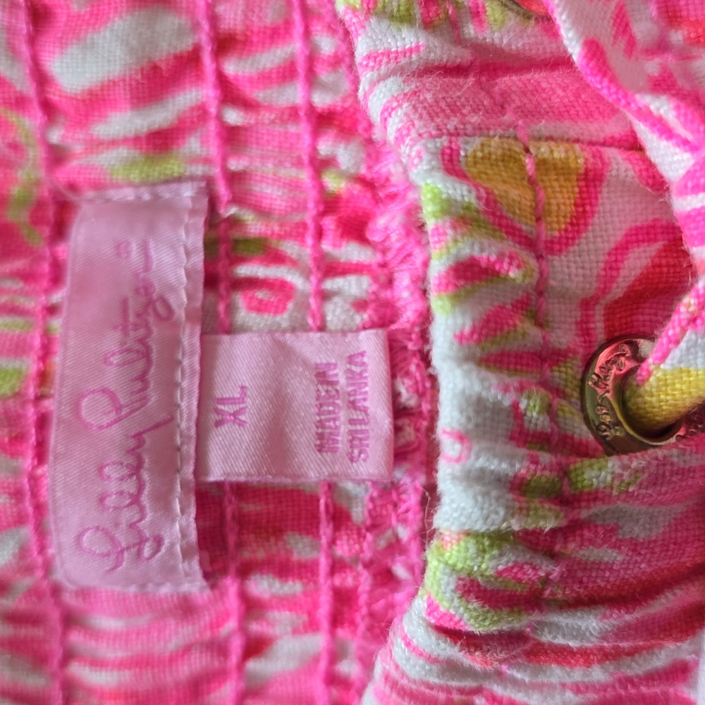 Lilly Pulitzer Pink and Yellow Women's Shorts, "Kinis In The Keys." - Picture 2 of 8